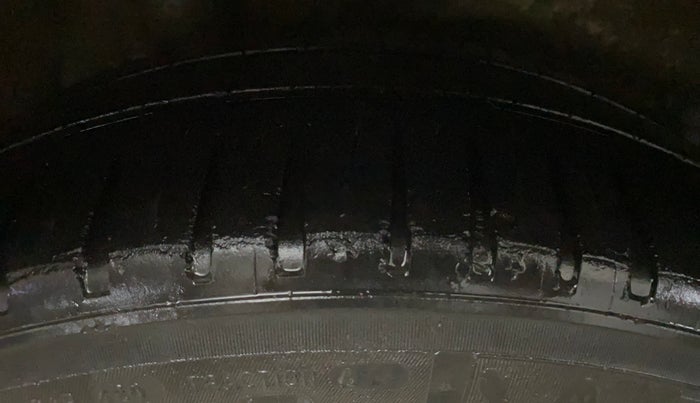 2015 Honda Mobilio 1.5L I-VTEC V, Petrol, Manual, 77,151 km, Right Rear Tyre Tread