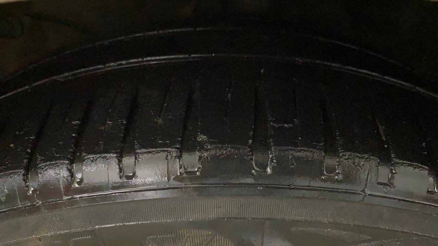 2015 Honda Mobilio 1.5L I-VTEC V, Petrol, Manual, 77,295 km, Left Front Tyre Tread