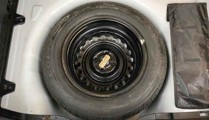 2025 Hyundai NEW I20 ASTA (O) 1.2 IVT, Petrol, Automatic, 16,681 km, Spare Tyre