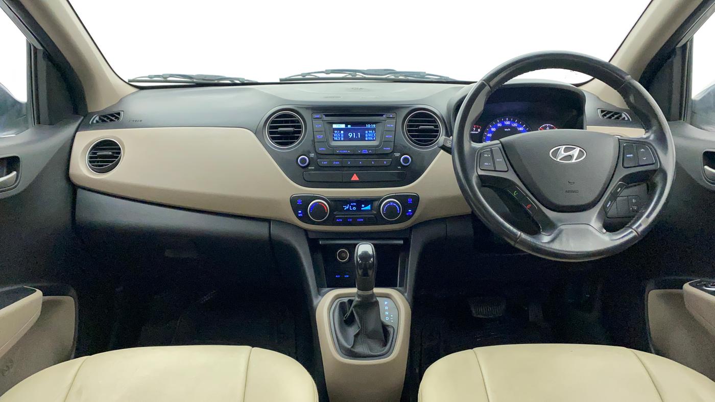 2015 Hyundai Xcent SX AT 1.2 (O), Petrol, Automatic, 67,502 km, Dashboard