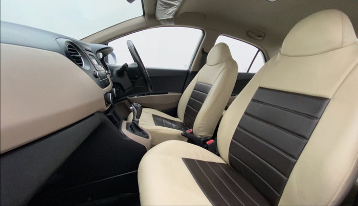 2015 Hyundai Xcent SX AT 1.2 (O), Petrol, Automatic, 67,502 km, Right Side Front Door Cabin