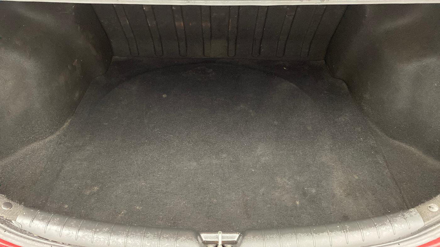 2017 Hyundai Verna 1.6 SX VTVT, Petrol, Manual, 43,890 km, Boot Inside