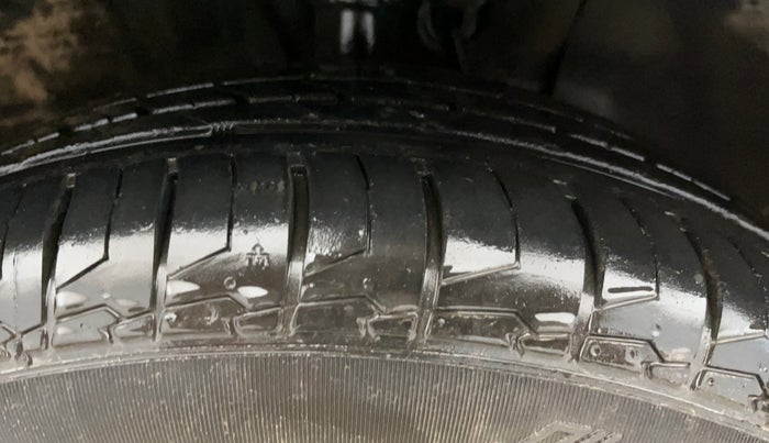 2019 Hyundai VENUE SX PLUS 1.0 TURBO DCT, Petrol, Automatic, 77,534 km, Right Front Tyre Tread