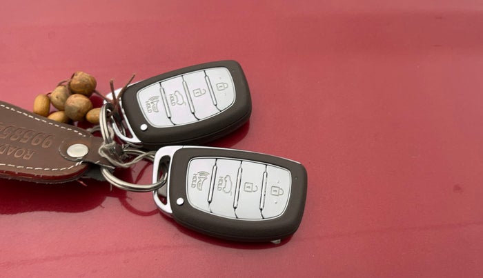 2019 Hyundai VENUE SX PLUS 1.0 TURBO DCT, Petrol, Automatic, 77,534 km, Key Close Up