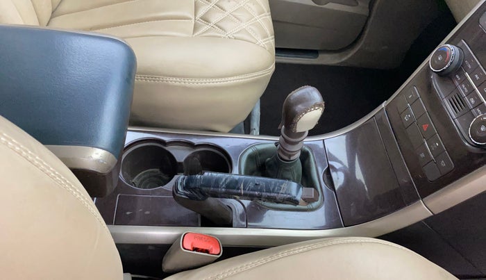 2012 Mahindra XUV500 W8, Diesel, Manual, 1,34,908 km, Gear Lever