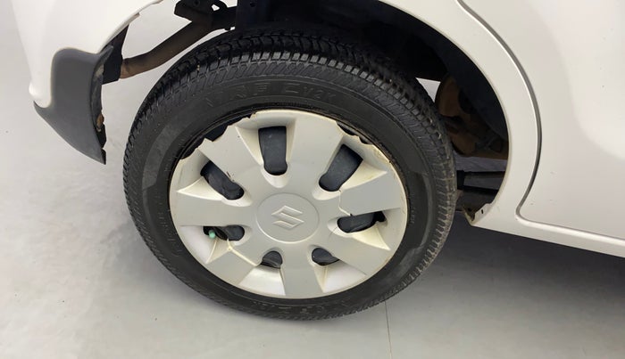 2016 Maruti Alto K10 VXI, Petrol, Manual, 31,735 km, Right Rear Wheel