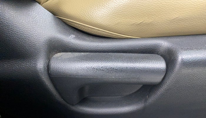 2017 Honda Jazz 1.2L I-VTEC V AT, Petrol, Automatic, 57,503 km, Driver Side Adjustment Panel