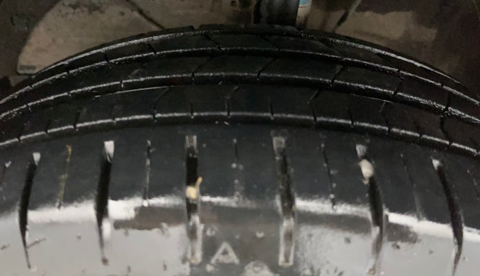 2022 Maruti Baleno ALPHA PETROL 1.2, Petrol, Manual, 11,127 km, Left Front Tyre Tread