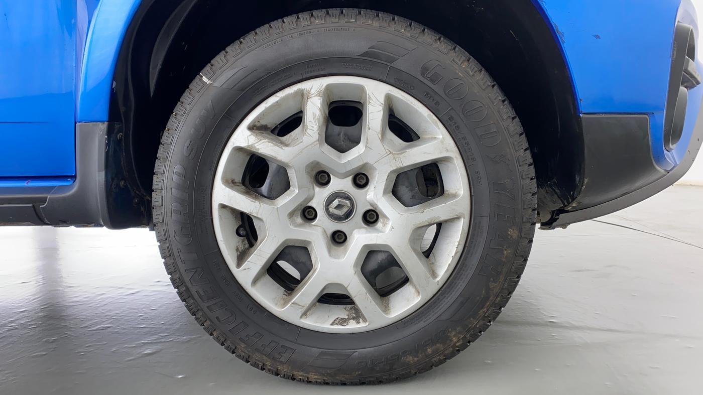 2019 Renault Duster RXS 106 PS MT, Petrol, Manual, 47,944 km, Right Front Wheel