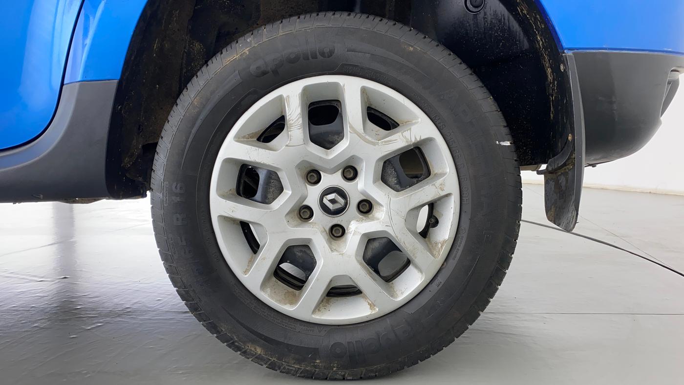 2019 Renault Duster RXS 106 PS MT, Petrol, Manual, 47,944 km, Left Rear Wheel