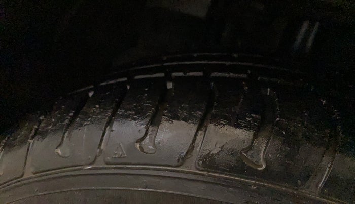 2018 Tata Tiago XZ PETROL, Petrol, Manual, 12,862 km, Left Front Tyre Tread