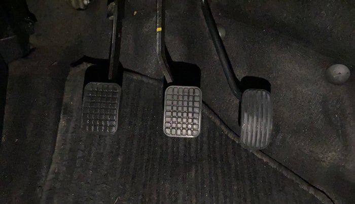 2018 Tata Tiago XZ PETROL, Petrol, Manual, 12,862 km, Pedals