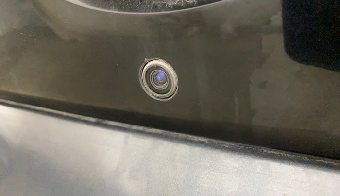 2018 Tata NEXON XZ PLUS PETROL, Petrol, Manual, 1,37,419 km, Parking Camera