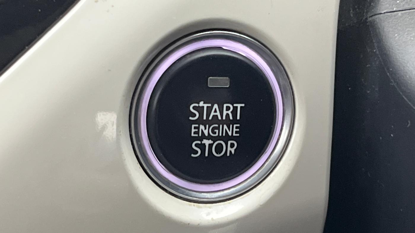 2020 Tata NEXON XZ PLUS PETROL, Petrol, Manual, 39,721 km, Keyless Start/ Stop Button