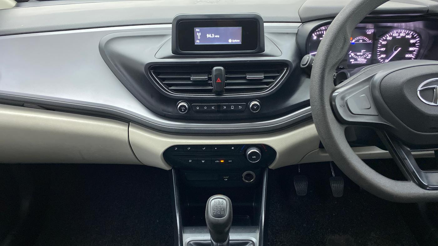 2021 Tata ALTROZ XE+ 1.2 RTN, Petrol, Manual, 19,077 km, Air Conditioner