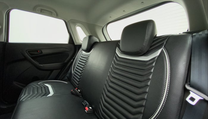 2021 Maruti Vitara Brezza VXI, Petrol, Manual, 11,958 km, Right Side Rear Door Cabin