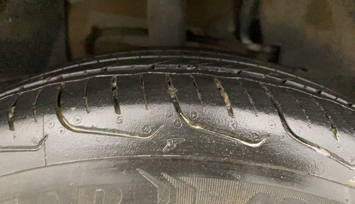 2024 Tata NEXON Smart Plus 1.2 iCNG, CNG, Manual, 12,784 km, Right Front Tyre Tread