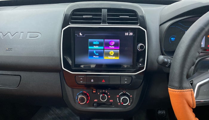 2022 Renault Kwid CLIMBER AMT 1.0, Petrol, Automatic, 5,514 km, Air Conditioner