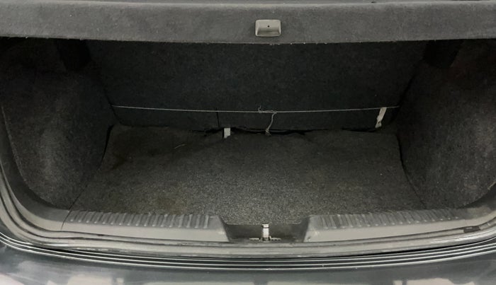 2018 Volkswagen Polo COMFORTLINE 1.0L MPI, Petrol, Manual, 88,840 km, Boot Inside