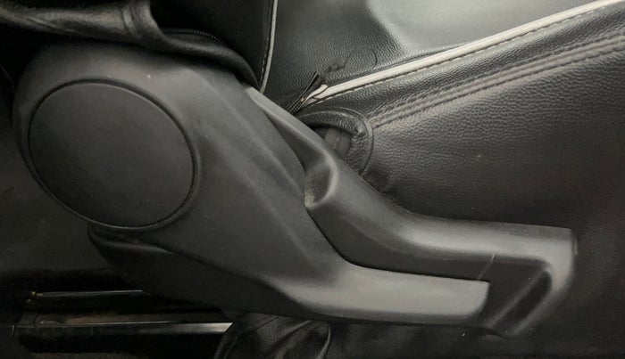 2021 Maruti Swift LXI, Petrol, Manual, 50,655 km, Driver Side Adjustment Panel