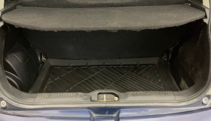 2021 Maruti Swift LXI, Petrol, Manual, 50,655 km, Boot Inside