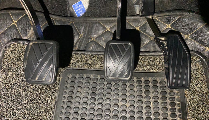 2019 Toyota Glanza G ISG, Petrol, Manual, 65,059 km, Pedals