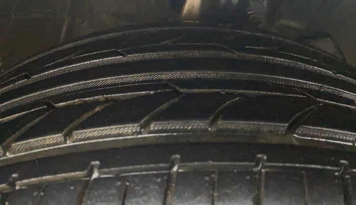 2019 Toyota Glanza G ISG, Petrol, Manual, 65,059 km, Right Front Tyre Tread