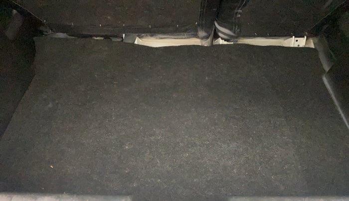 2019 Toyota Glanza G ISG, Petrol, Manual, 65,059 km, Boot Inside