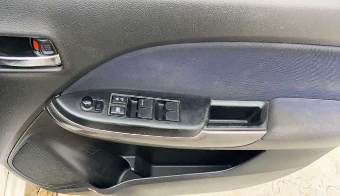 2019 Toyota Glanza G ISG, Petrol, Manual, 65,059 km, Driver Side Door Panels Control