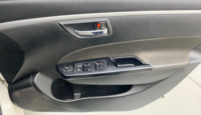 2012 Maruti Swift VXI, Petrol, Manual, 34,633 km, Driver Side Door Panels Control
