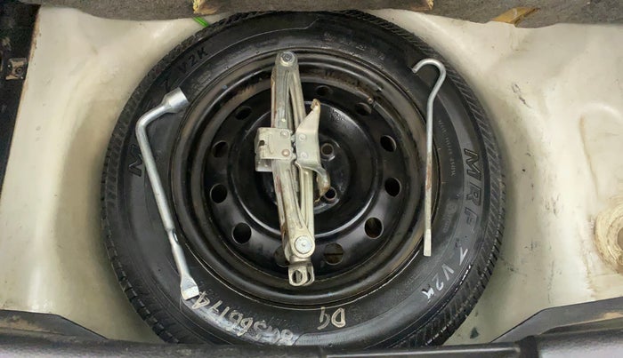 2012 Maruti Swift VXI, Petrol, Manual, 34,633 km, Spare Tyre