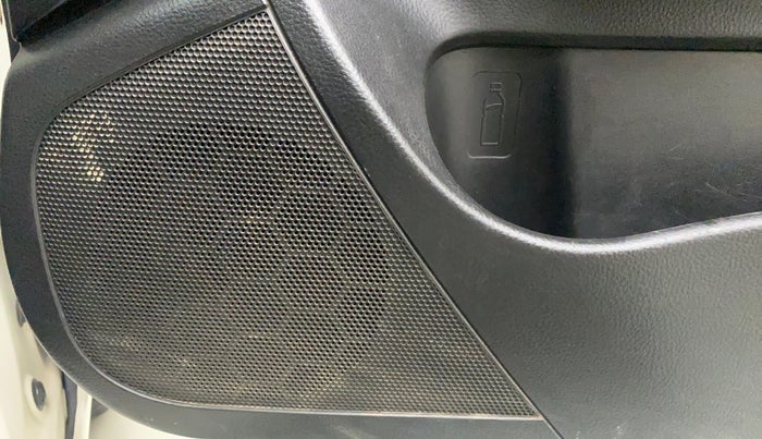 2012 Maruti Swift VXI, Petrol, Manual, 34,633 km, Speaker