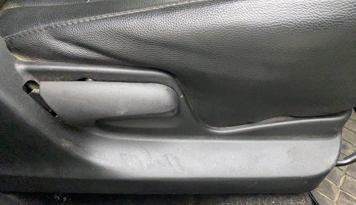 2012 Maruti Swift VXI, Petrol, Manual, 34,633 km, Driver Side Adjustment Panel