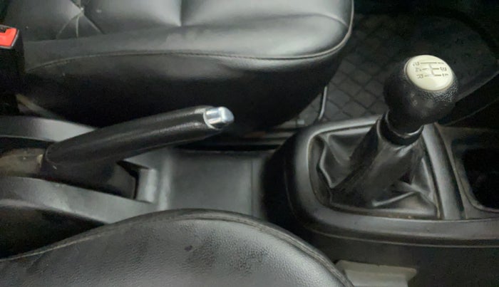 2012 Maruti Swift VXI, Petrol, Manual, 34,633 km, Gear Lever