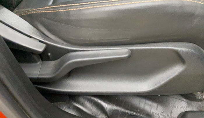 2023 Honda ELEVATE VX CVT, Petrol, Automatic, 62,206 km, Driver Side Adjustment Panel