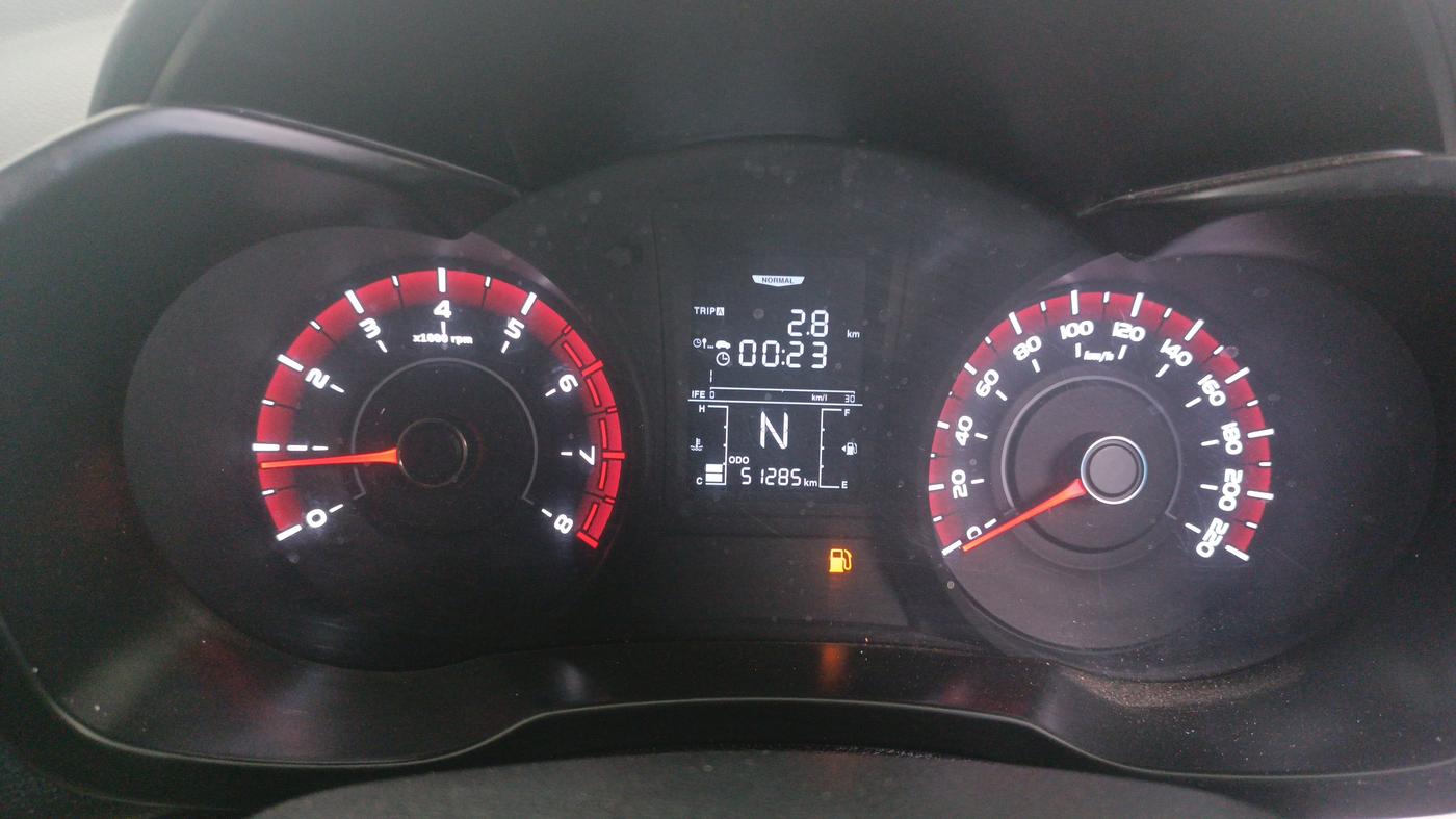 2021 Mahindra XUV300 W6 1.2 PETROL, Petrol, Manual, 51,283 km, Odometer Image