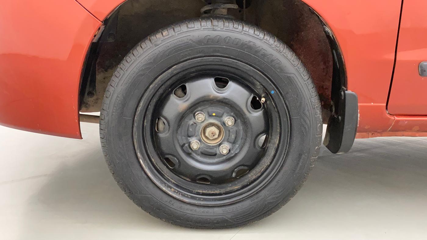 2010 Maruti Alto K10 VXI, Petrol, Manual, 63,129 km, Left Front Wheel