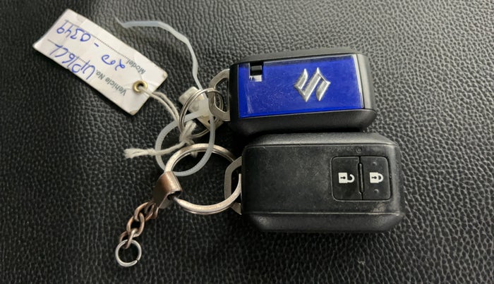 2019 Maruti Swift ZXI PLUS AMT, Petrol, Automatic, 36,577 km, Key Close Up