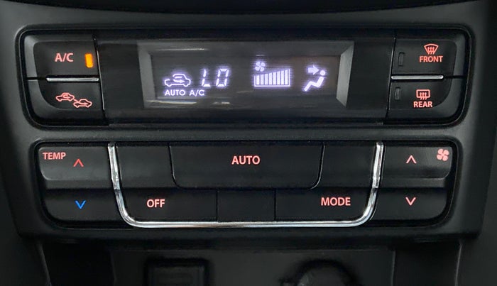 2017 Maruti Vitara Brezza ZDI, Diesel, Manual, 64,285 km, Automatic Climate Control