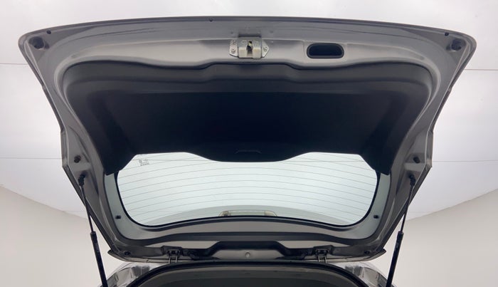 2017 Maruti Vitara Brezza ZDI, Diesel, Manual, 64,285 km, Boot Door Open