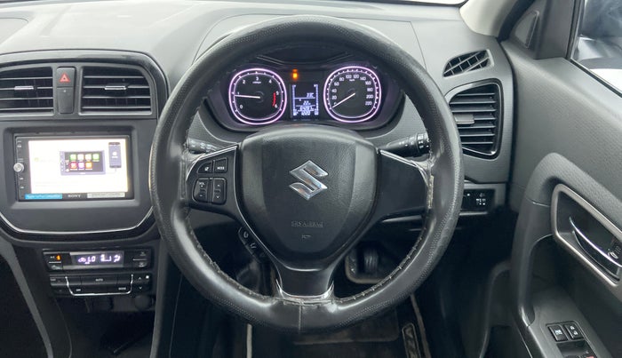 2017 Maruti Vitara Brezza ZDI, Diesel, Manual, 64,285 km, Steering Wheel Close Up