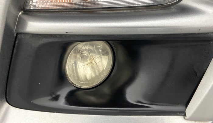 2017 Maruti Vitara Brezza ZDI, Diesel, Manual, 64,285 km, Right fog light - Minor damage