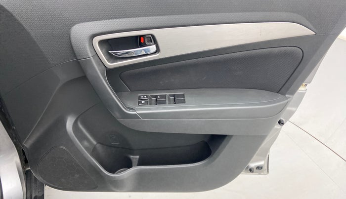 2017 Maruti Vitara Brezza ZDI, Diesel, Manual, 64,285 km, Driver Side Door Panels Control