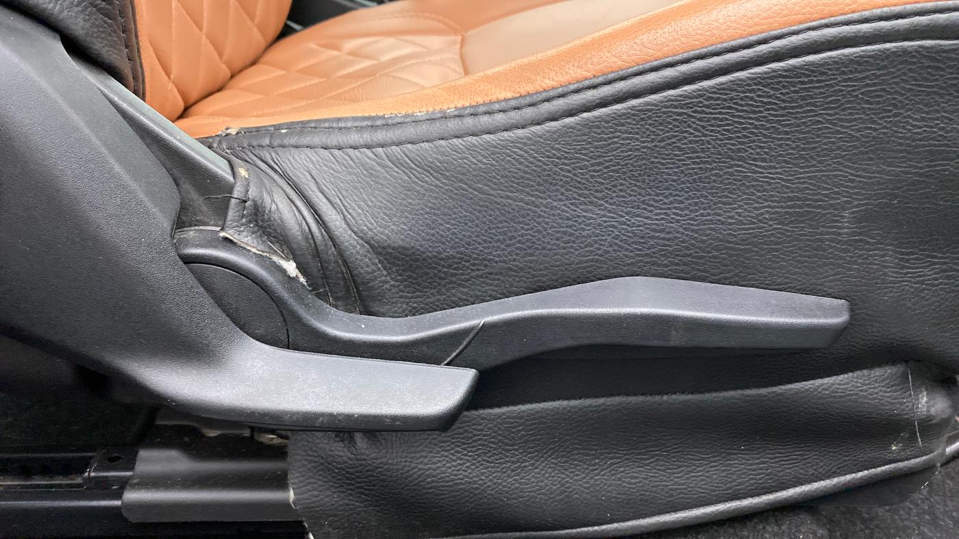2019 Maruti Baleno ALPHA CVT PETROL 1.2, Petrol, Automatic, 50,056 km, Driver Side Adjustment Panel