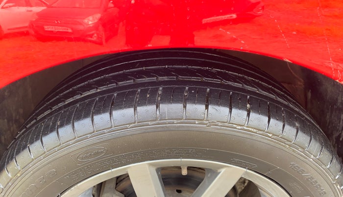 2020 Volkswagen Polo HIGHLINE PLUS 1.0L TSI, Petrol, Manual, 38,695 km, Left Front Tyre Tread