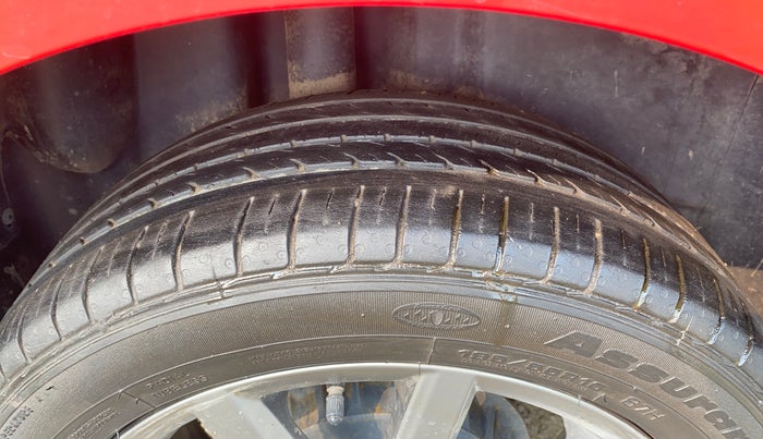 2020 Volkswagen Polo HIGHLINE PLUS 1.0L TSI, Petrol, Manual, 38,695 km, Right Rear Tyre Tread