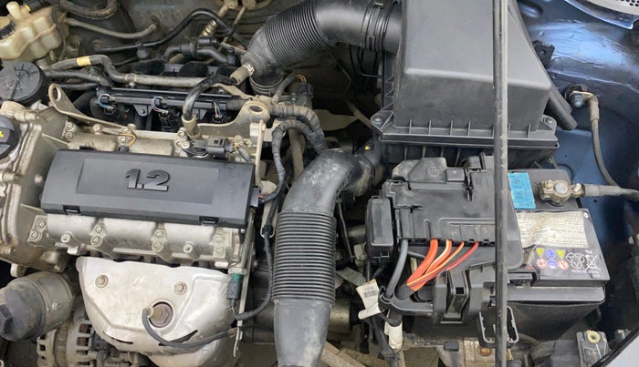 2016 Volkswagen Ameo HIGHLINE1.2L, Petrol, Manual, 50,541 km, Engine View - Left