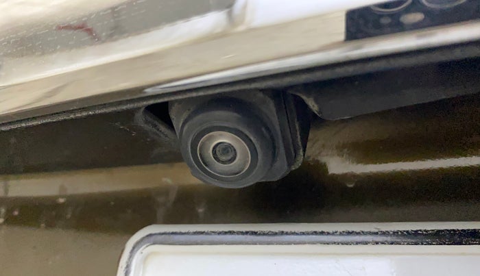 2019 Maruti XL6 ALPHA AT, Petrol, Automatic, 72,585 km, Parking Camera