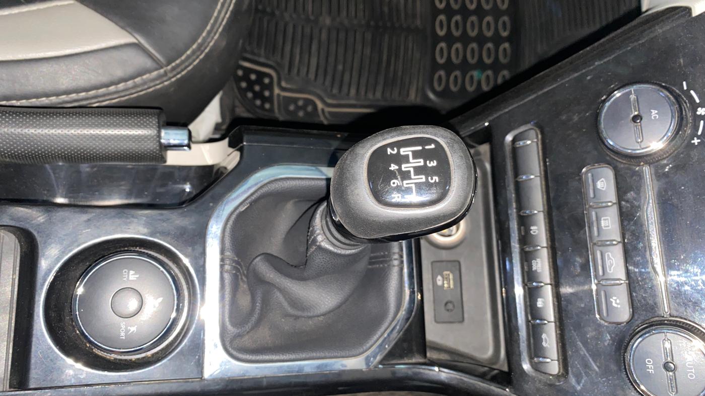 2021 Tata NEXON XZ PLUS (O) PETROL, Petrol, Manual, 39,541 km, Gear Lever