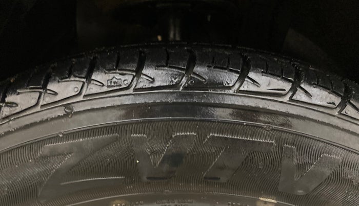 2019 Maruti Baleno DELTA PETROL 1.2, Petrol, Manual, 48,056 km, Right Front Tyre Tread